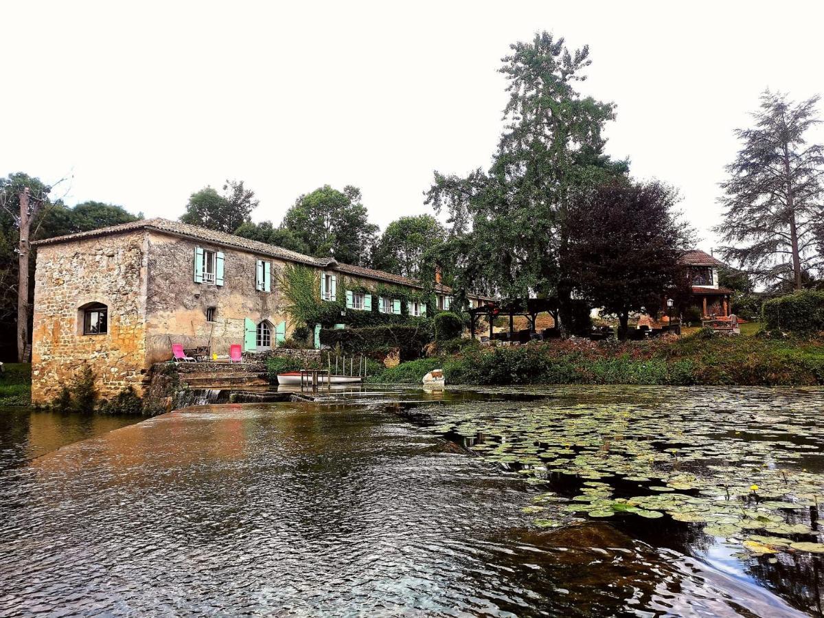 Moulin De Monpoisson Bed & Breakfast Le Puy Екстериор снимка